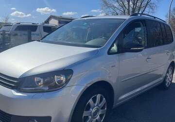VW Touran 219.000 km 5.990 &euro; Datteln 45711