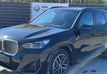 BMW iX1 1.001 km 48.990 &euro; Haltern am See 45721