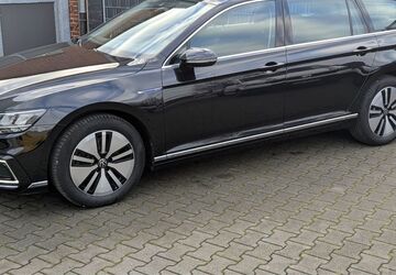 VW Passat 82.715 km 23.680 &euro; Selm 59379