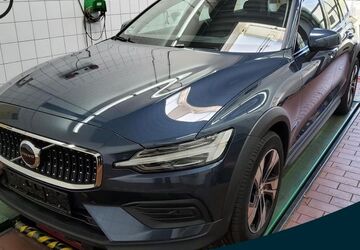 Volvo V60 Cross Country 32.702 km 37.980 &euro; Witten 58453