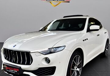 Maserati Levante 140.654 km 29.490 &euro; Wuppertal 42115