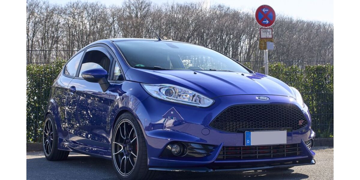 Ford Fiesta 55.200 km 14.900 &euro; Wuppertal 42281